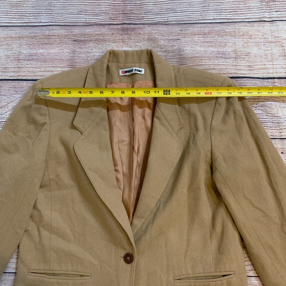 Vintage White Stag Camel Oversized Blazer - Picture 4 of 5